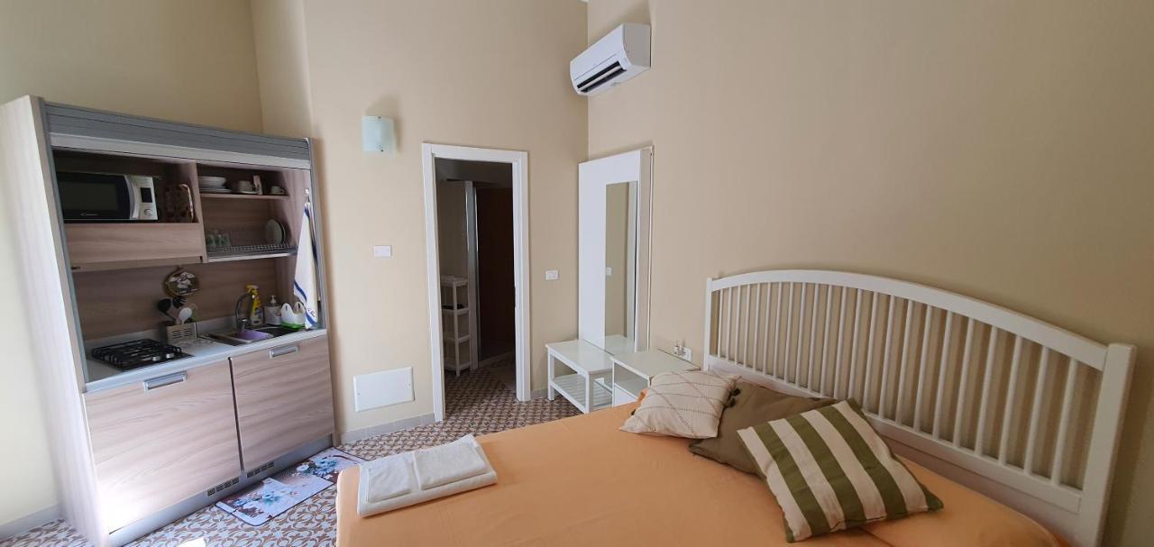 La Capasa Di Casada Apartman Spongano Kültér fotó